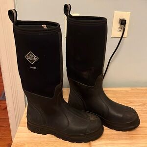 Muck Boot Chore Tall Size 9M and Size 10W - No Steel Toe